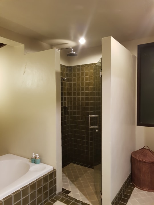 Dusche The Fair House Beach Resort