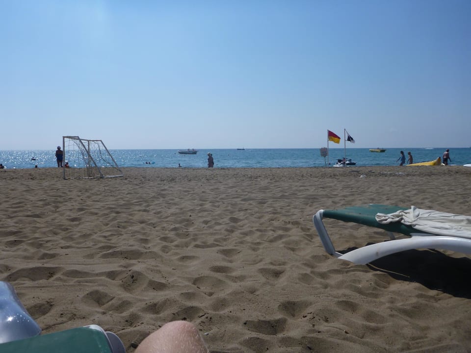 Strand Royal Wings Hotel