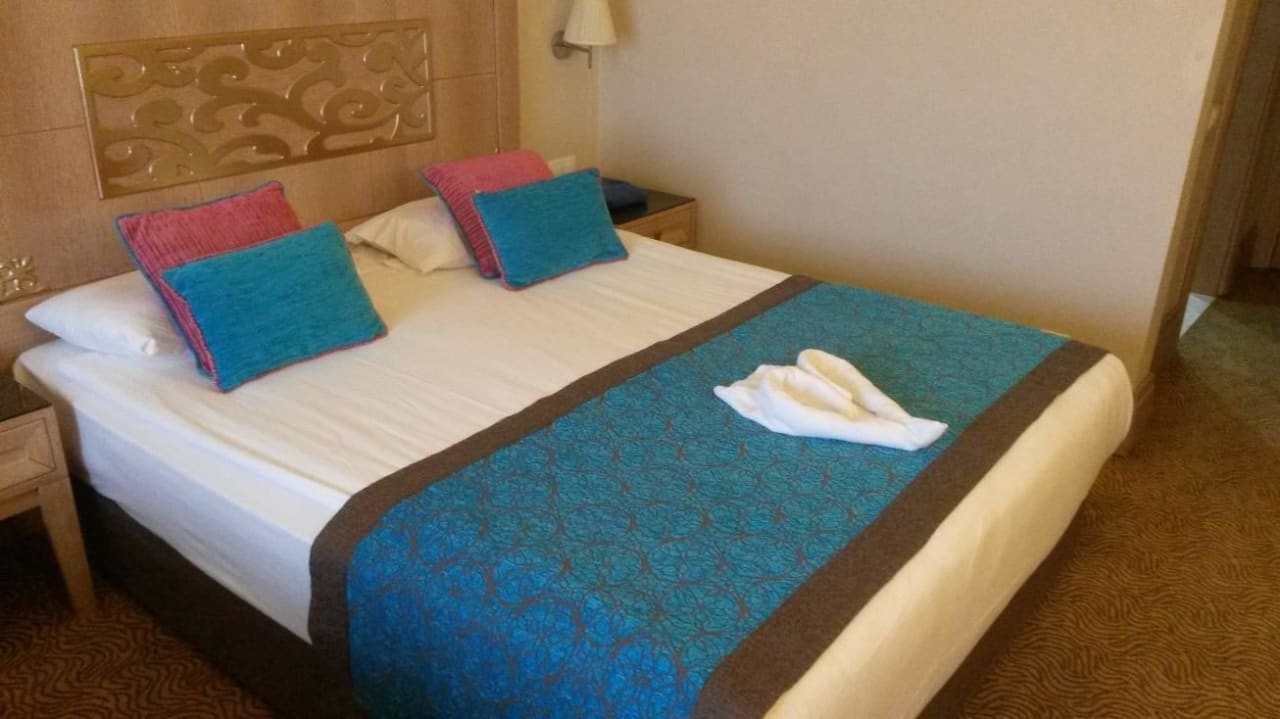 Zimmer - Bett Crystal De Luxe