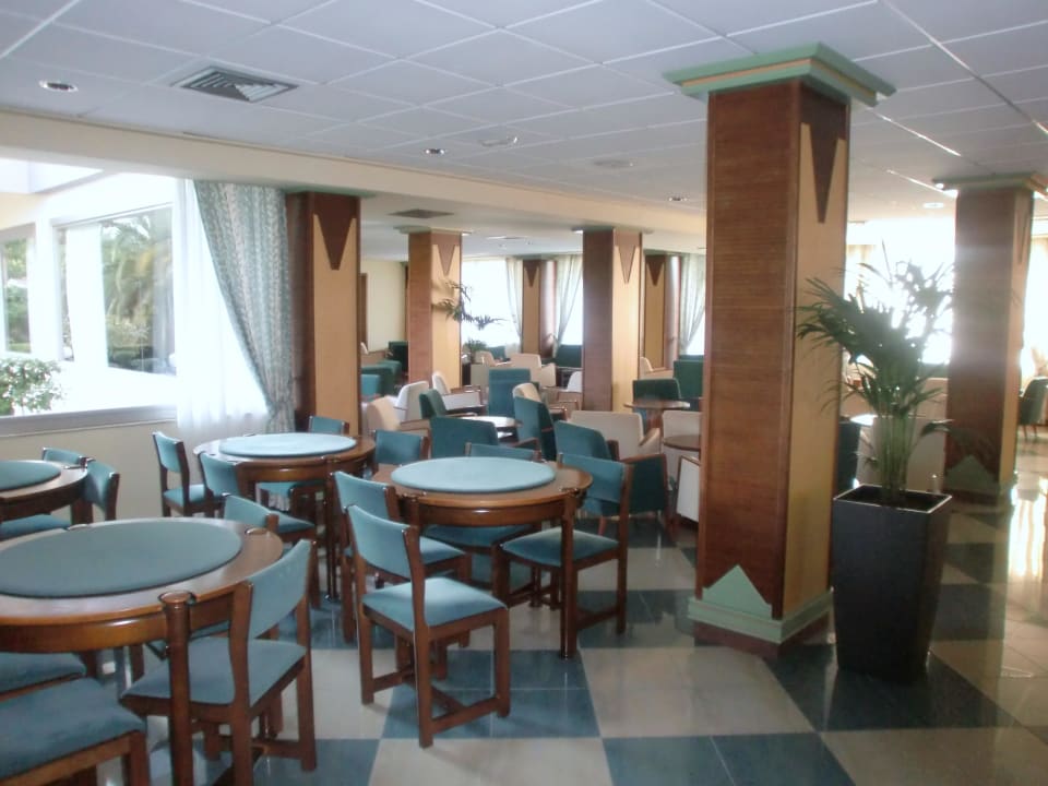 Lobby Hotel Cosmopolitan