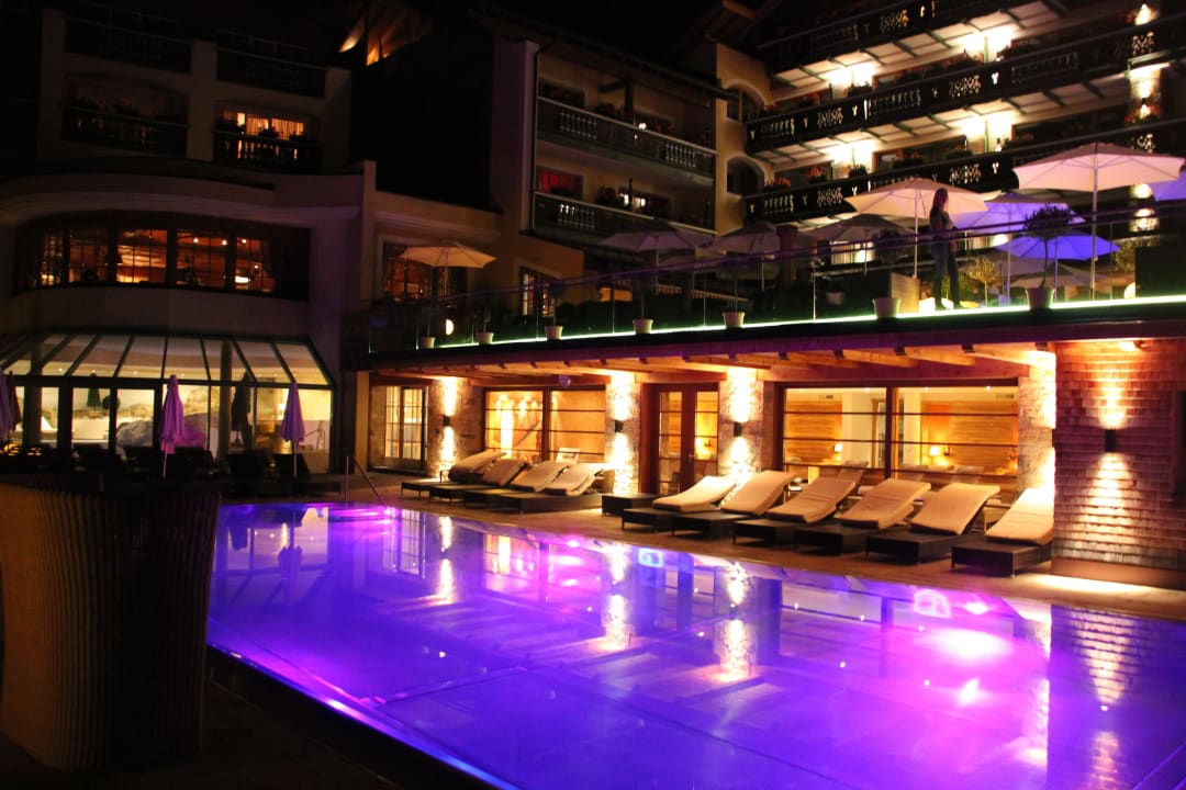 Aussenpool Wellnesshotel Engel