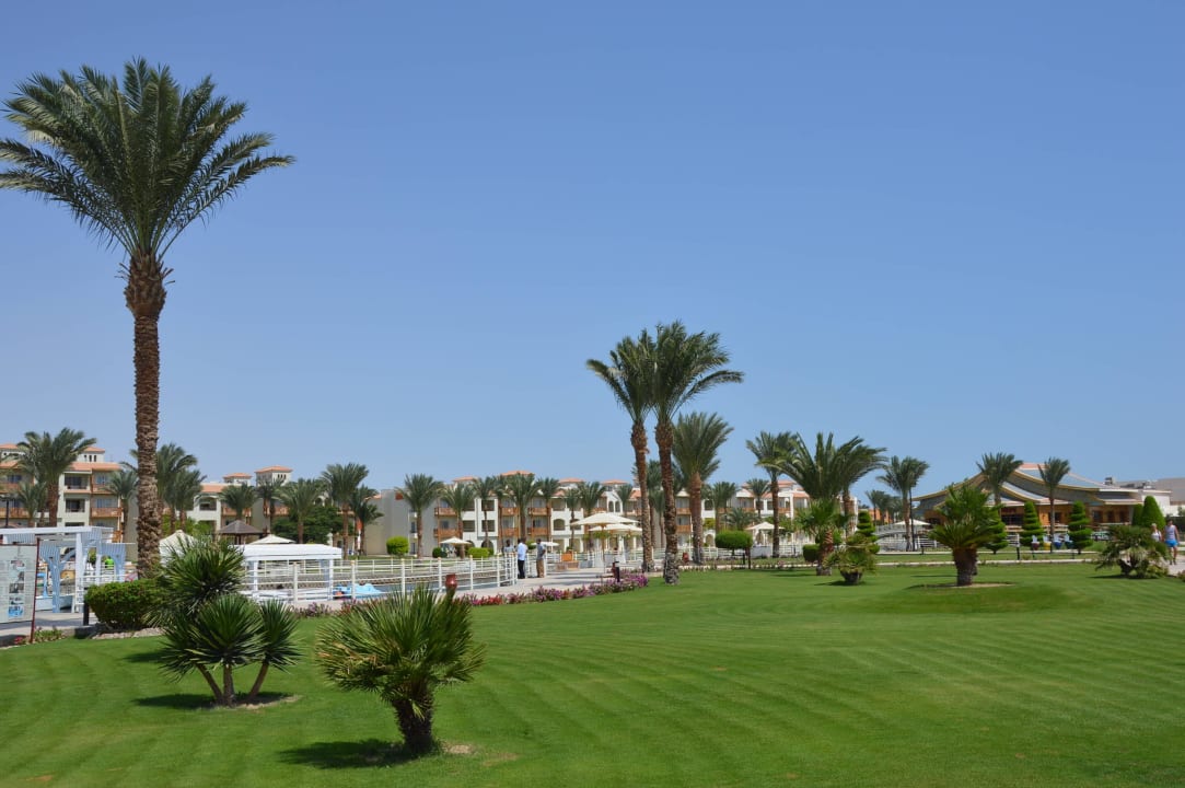 Wunderschöne Gartenanlage Pickalbatros Dana Beach Resort - Hurghada