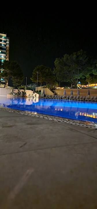 Pool Aparthotel Can Picafort Palace