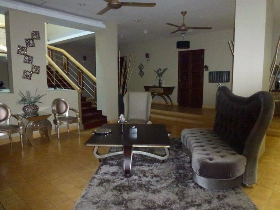 2. Stock Hotel River 108