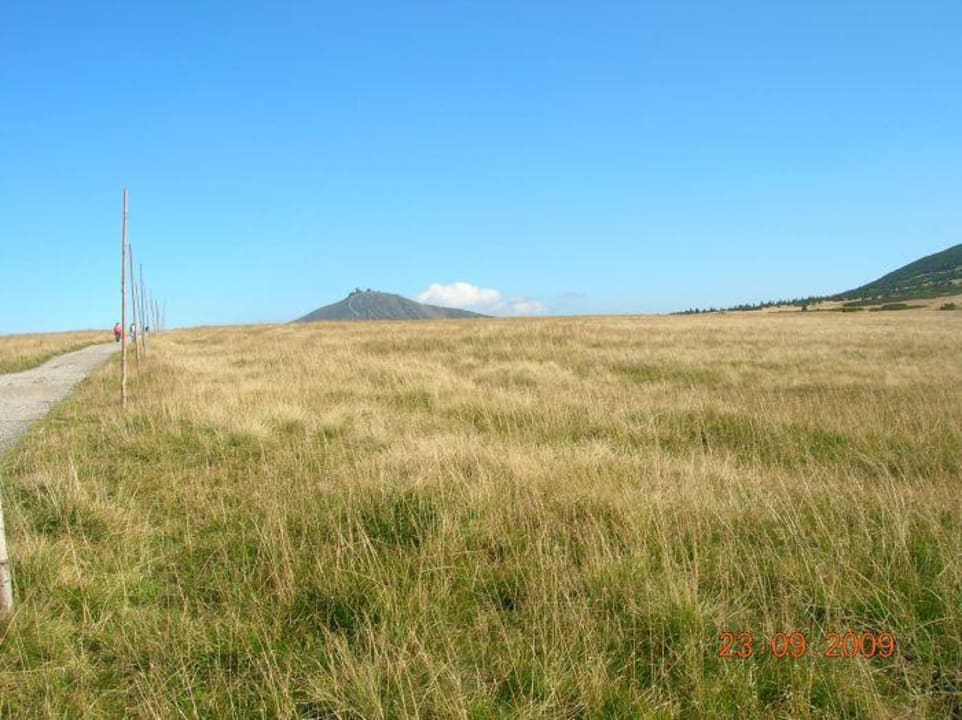 Widok na Śnieżkę Pension Luční Bouda