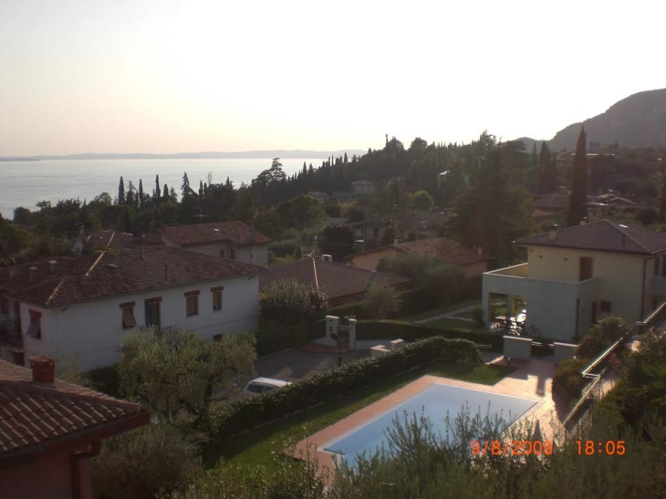 Blick von der Dachterrasse auf den Gardasee Villa Ca Nova