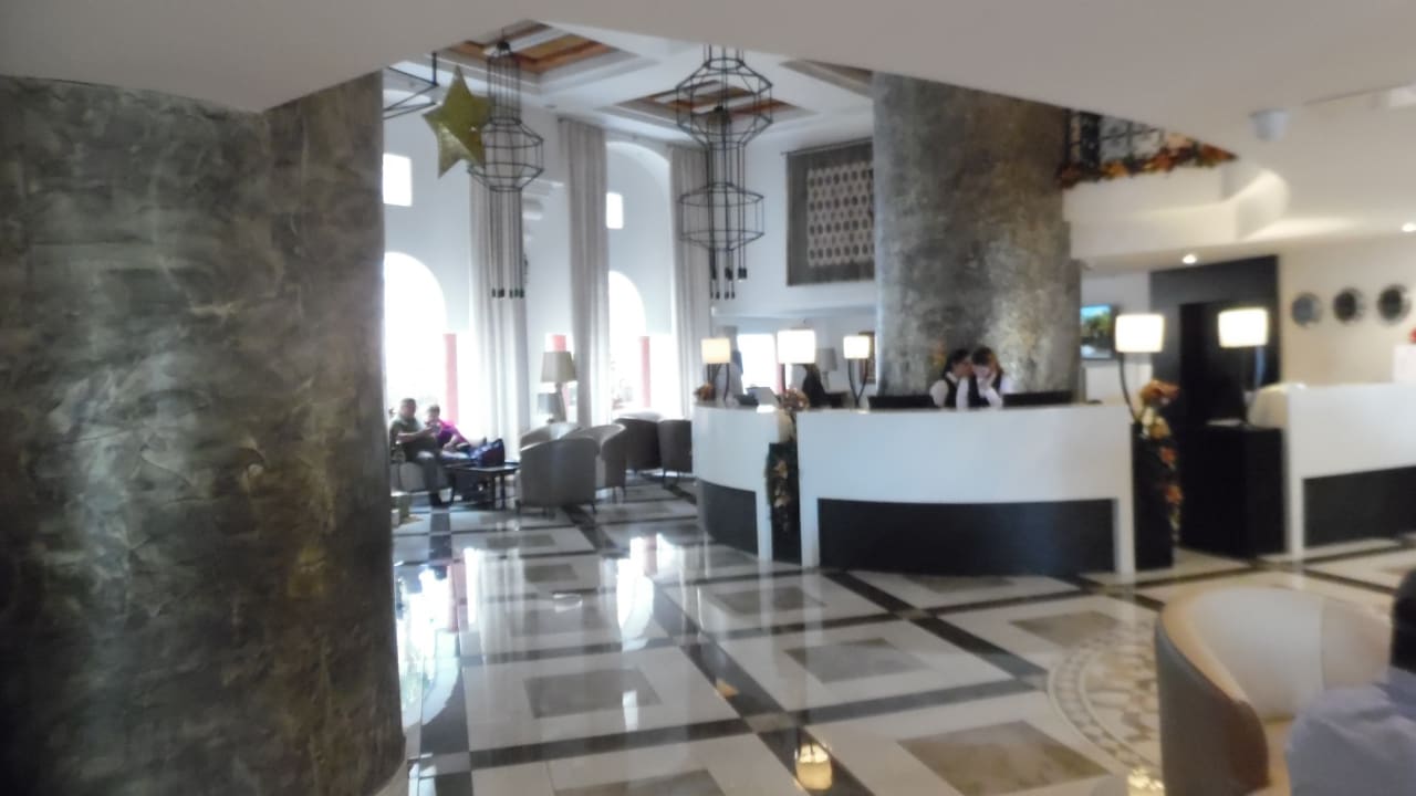 Lobby db San Antonio Hotel + Spa