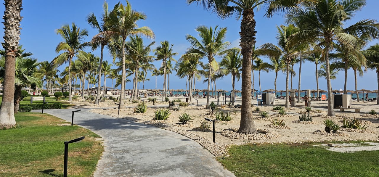 Strand Salalah Rotana Resort