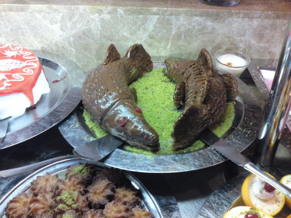 Nachtisch Saturn Palace Resort Hotel