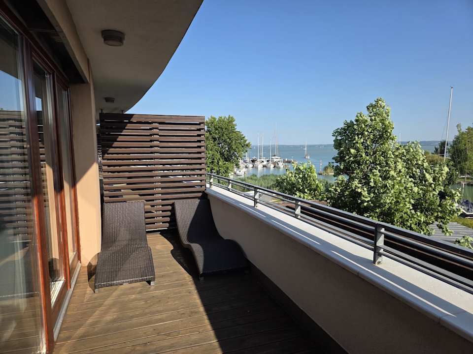 Zimmer Hotel Golden Lake Resort