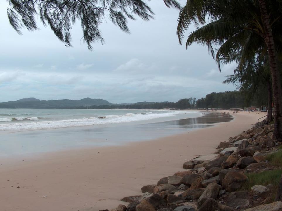 Strand vor dem Hotel Best Western Premier Bangtao Beach Resort & Spa