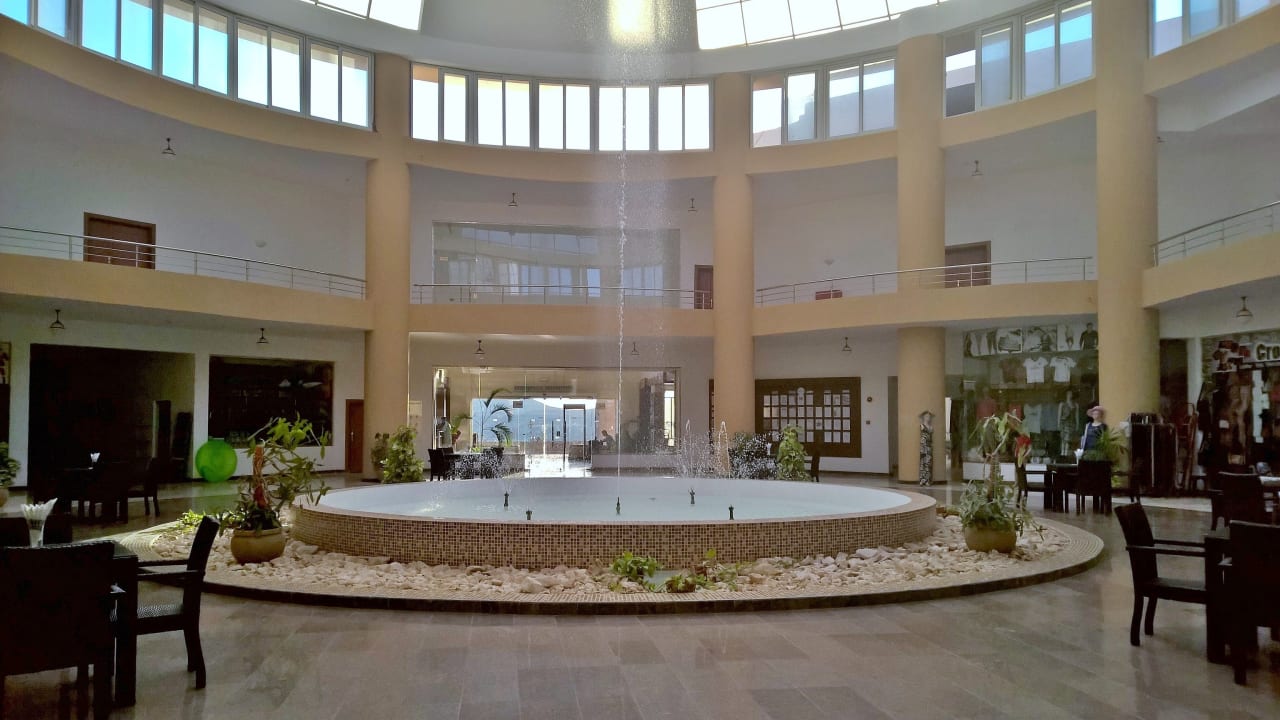 Lobby Three Corners Equinox Beach Resort