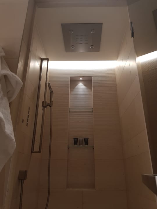 Zimmer The Fontenay Hamburg