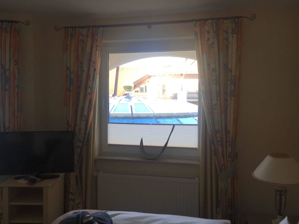 Dunkel weil von Dach abgedunkelt Romantischer Winkel RoLigio® & Wellness Resort