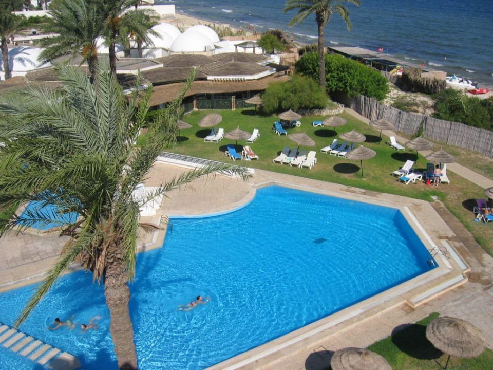 Drugi basen Monarque Club Rivage