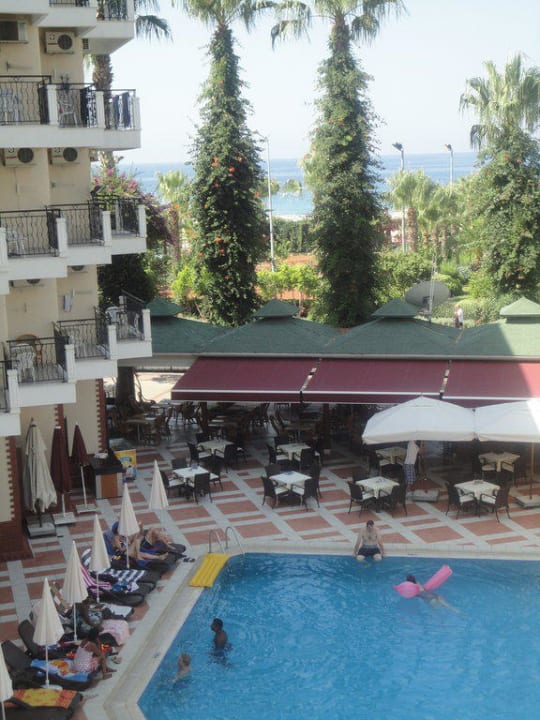 Riviera Riviera Hotel & Spa