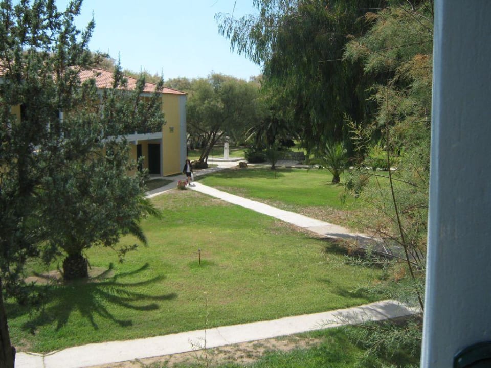 Nebengebäude Domes Aulūs Zante, Autograph Collection