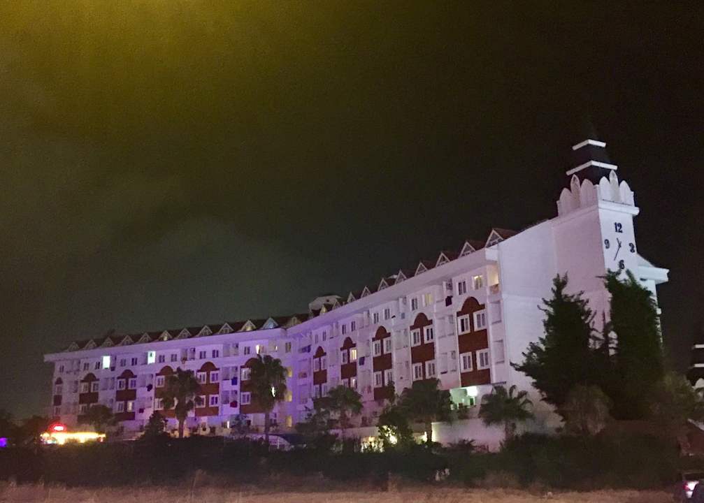 Außenansicht Side Royal Paradise Hotel