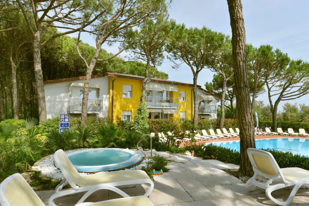 Vasca idromassaggio oasi del relax  Park Hotel Pineta - Family Relax Resort