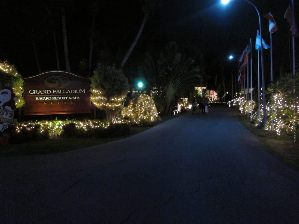 Hoteleingang Grand Palladium Select Bávaro Resort & Spa