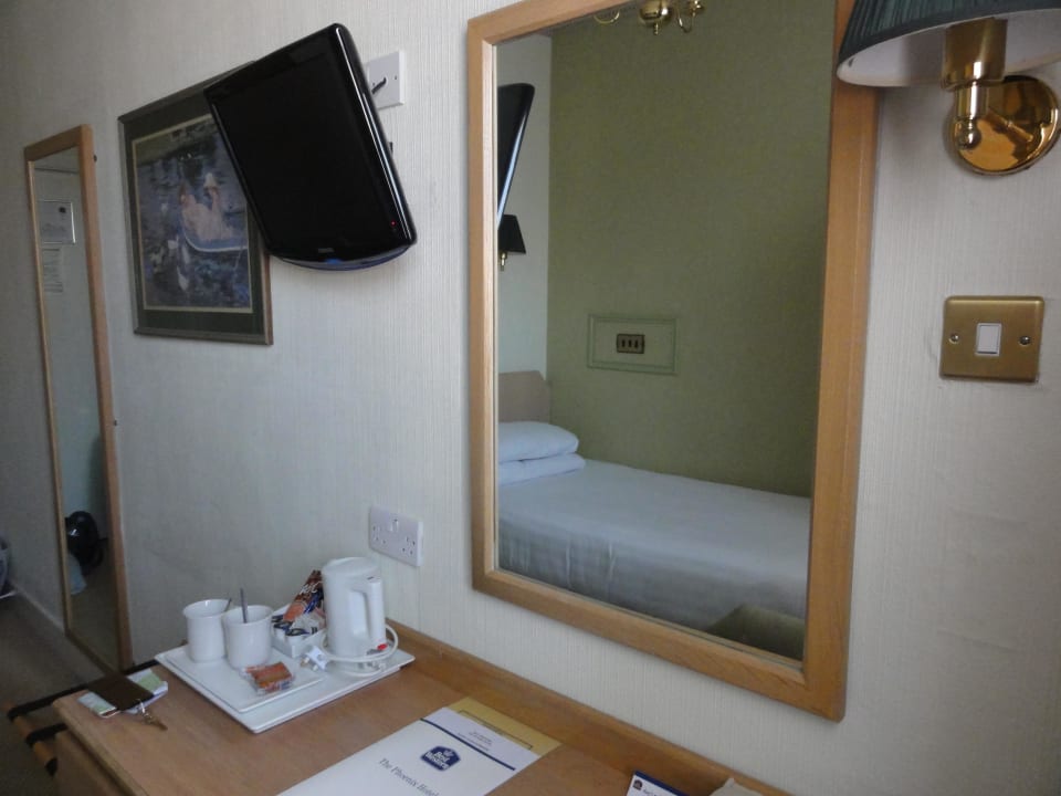 Zimmer  Phoenix Hotel