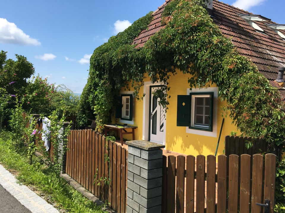 Außenansicht Gästehaus Schneiderannerl