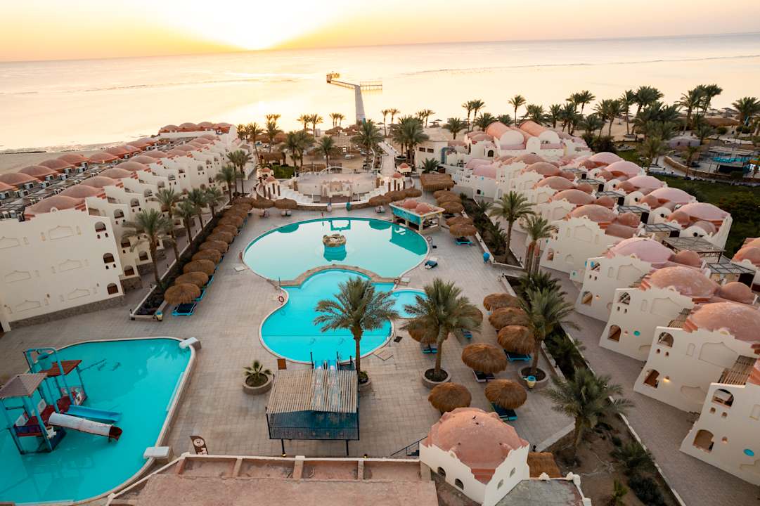 Außenansicht Protels Crystal Beach Resort