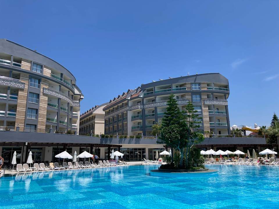 Pool Seamelia Beach Resort