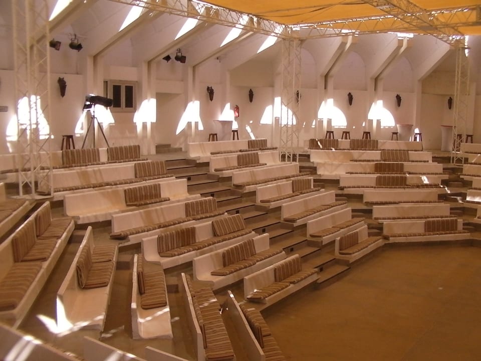 Theater Hotel Mercure Hurghada