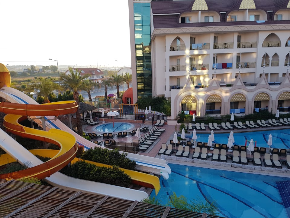 Sport & Freizeit Well Palace Side