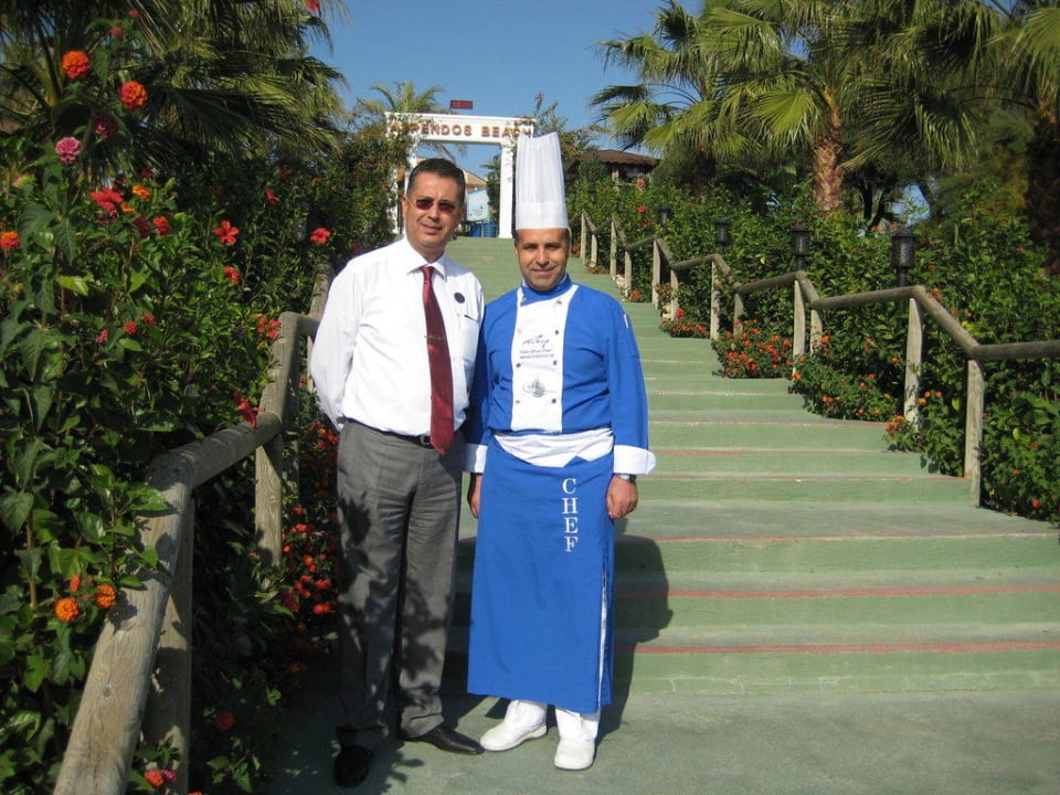 F & B Manager und Chefkoch Trendy Aspendos Beach Hotel