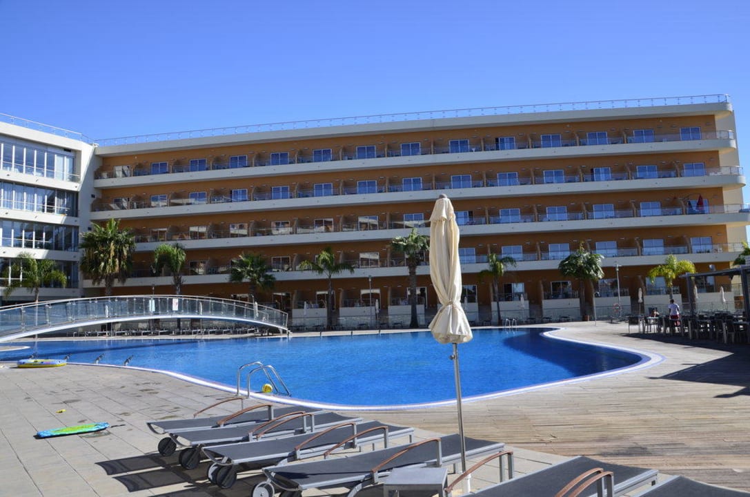 Ausblick vom Pool BlueBay Balaia Atlantico