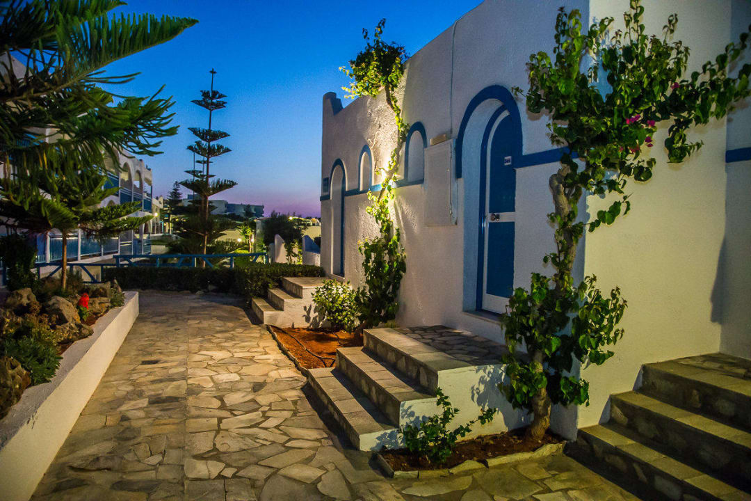 Zimmereingang Mitsis Rinela