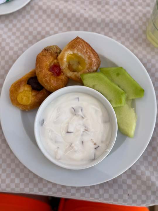 Gastro Serenity Alpha Beach