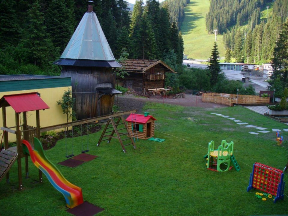 Spielplatz für Kleinkinder Berghotel Hochfügen