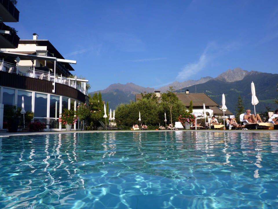Pool mit Hirzerblck Hotel Patrizia