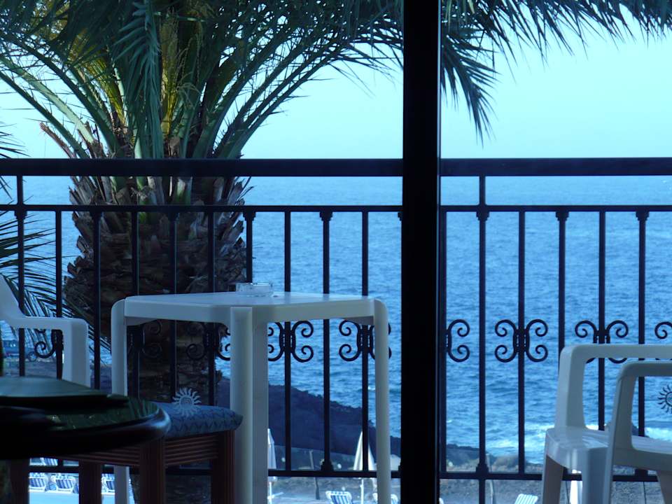 Ausblick vom Bett Bahia Principe Sunlight Costa Adeje