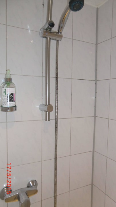 Dusche mit max. Höhe 195 cm Select Hotel A1 Bremen