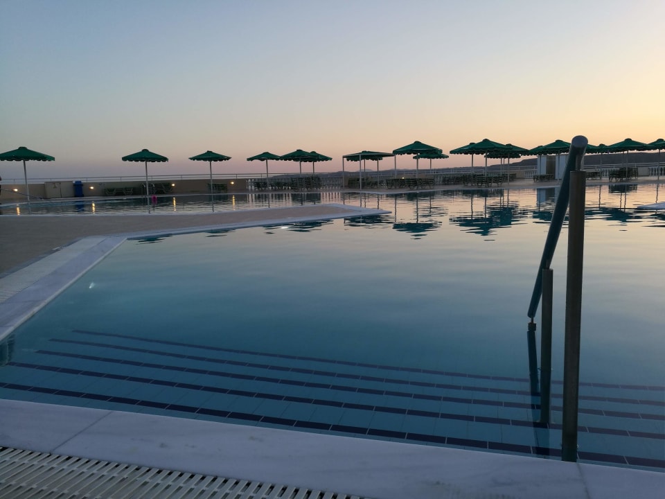 Pool Mitsis Family Village