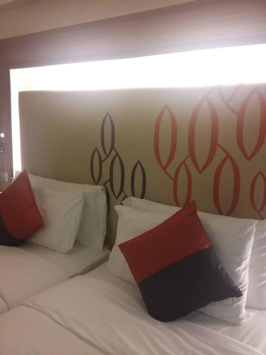 Double bed Hilton Garden Inn Bangkok Silom