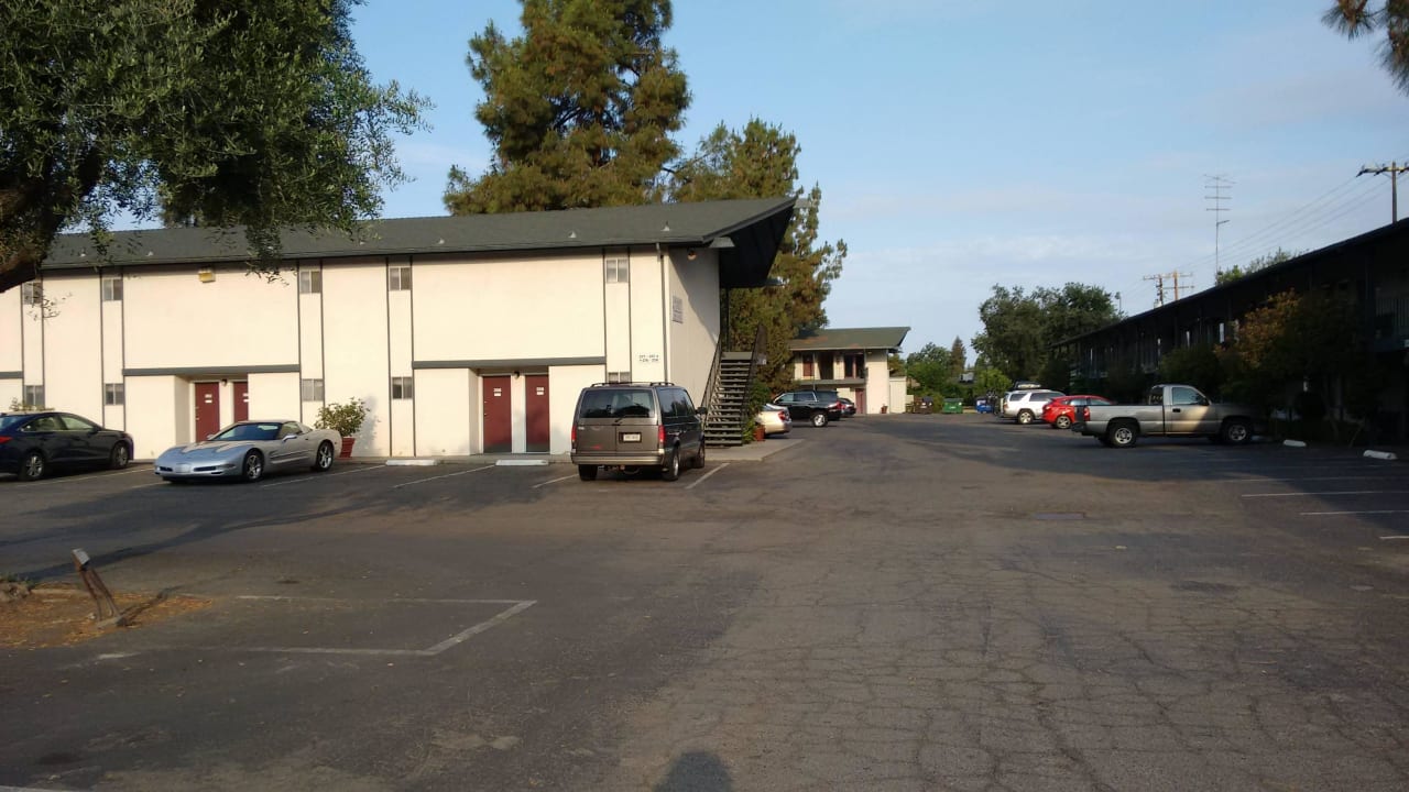 Zimmer Hotel Lamp Liter Inn