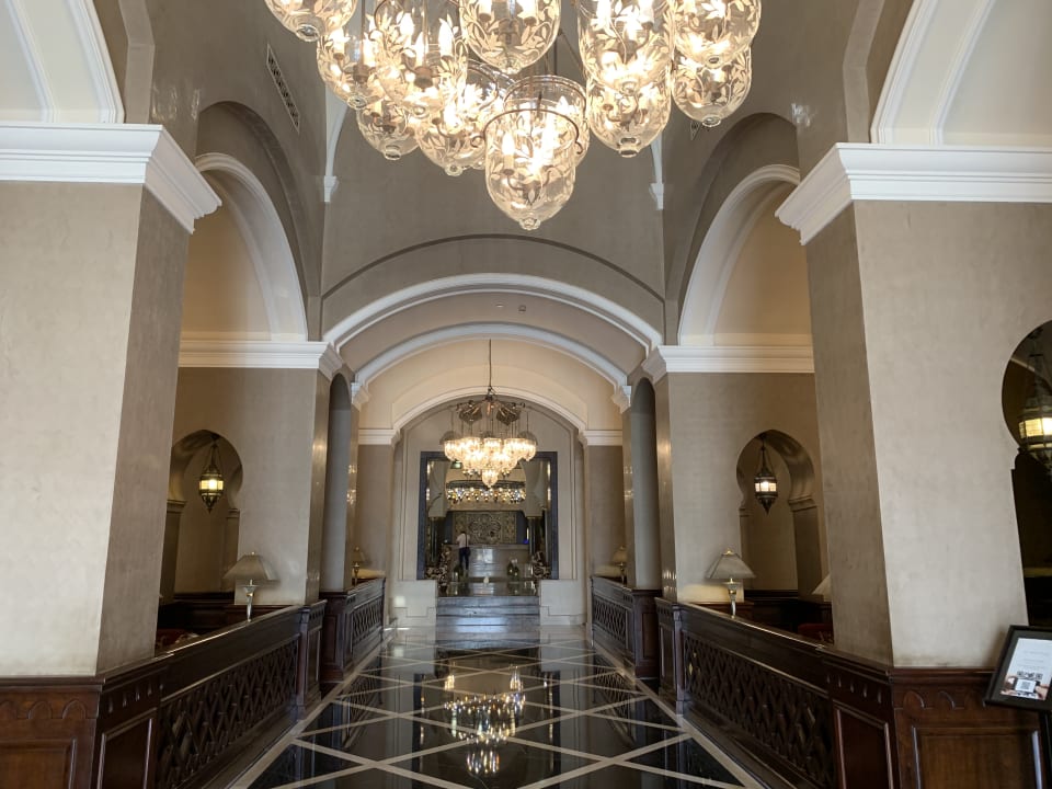 Lobby Miramar Al Aqah Beach Resort