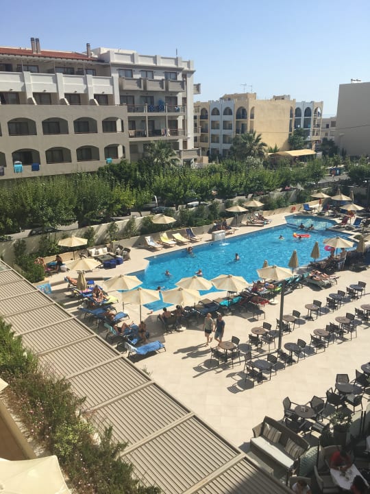 Pool Hotel Theartemis Palace