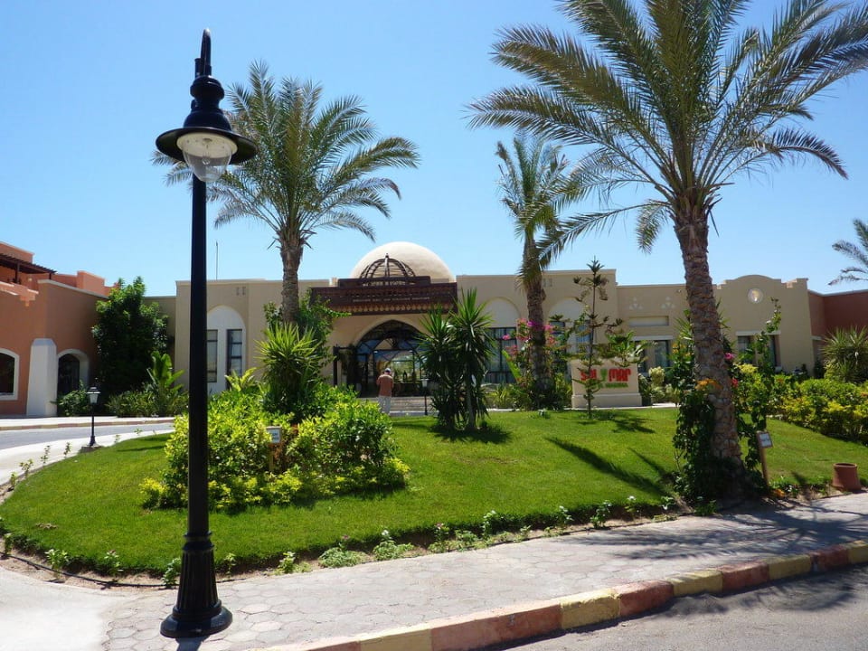 Eingang Jaz Dar EL Madina