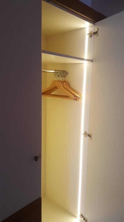 Schrank Wohlfühlresort Peternhof