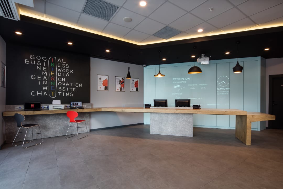 Lobby ibis Istanbul West