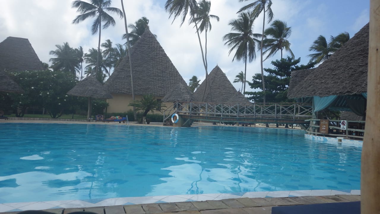 Pool Neptune Pwani Beach Resort & Spa