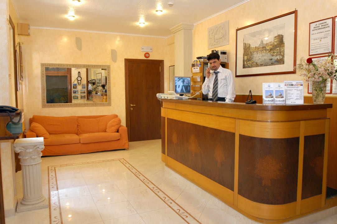 Lobby Hotel Adriatic