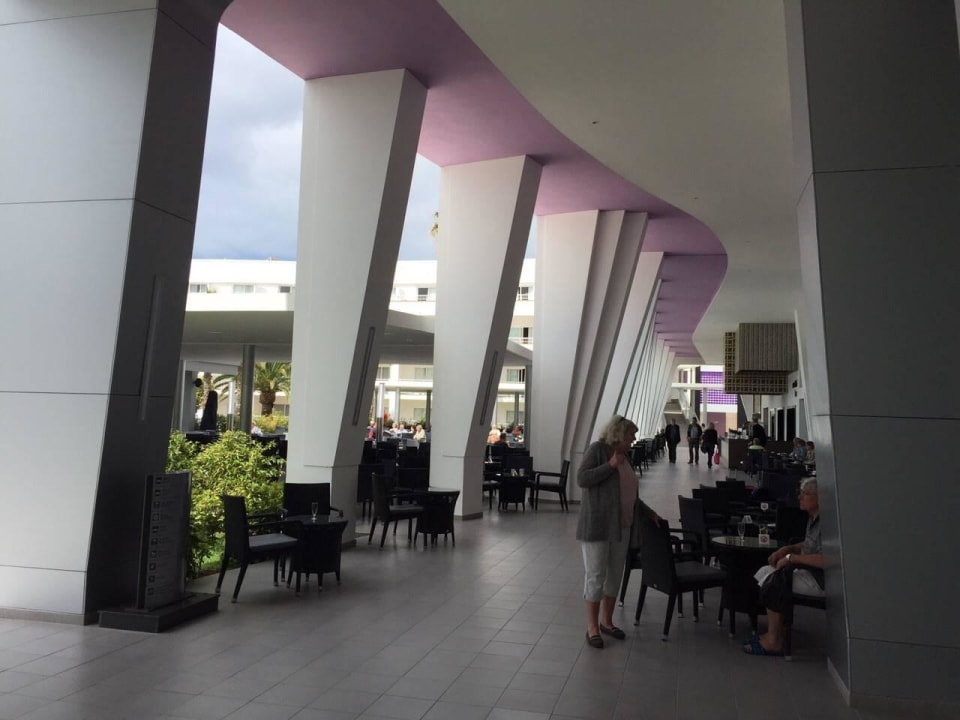 Sicht nach der Reception nach rechts (Bar) Hotel Riu Gran Canaria