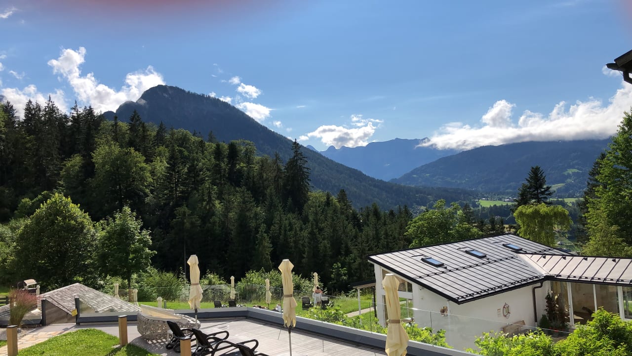 Ausblick Alm- & Wellnesshotel Alpenhof